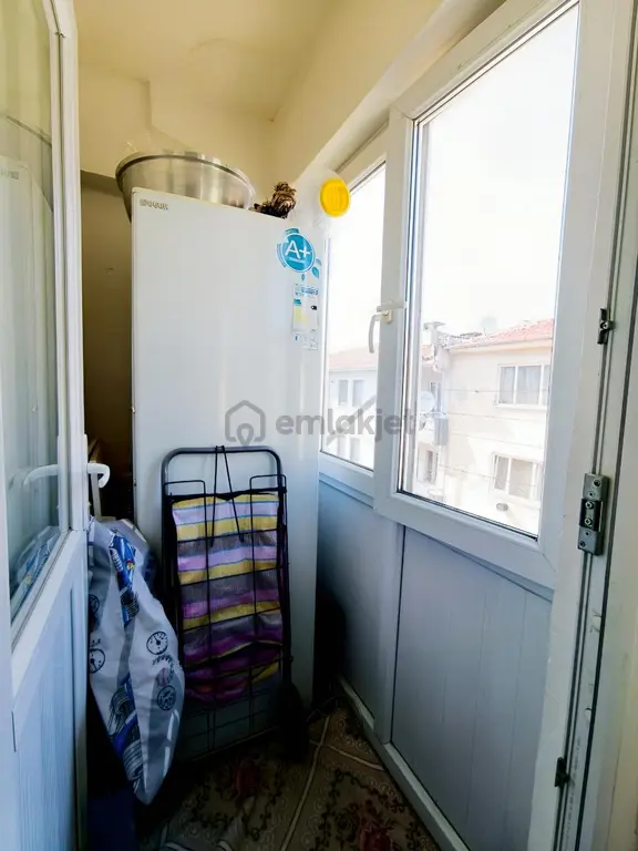 Bursa Merkezde Satılık 3+1 Den 2+1'e Çevrilmiş Bakımlı Daire 2