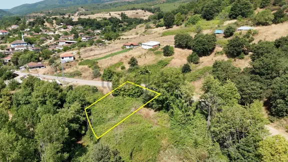 Ana Yol Üstünde 700 M2 İki Kat İmarlı Arsa 2