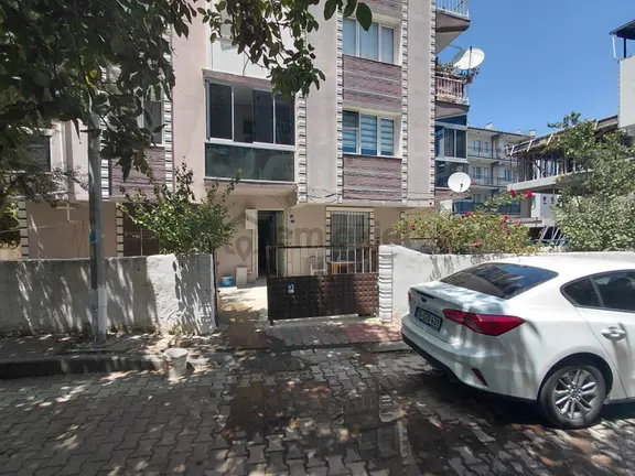 Kemalpaşa M. Akif Ersoy Satılık 2+1 Daire 100 M2 Merkezi Konum 2
