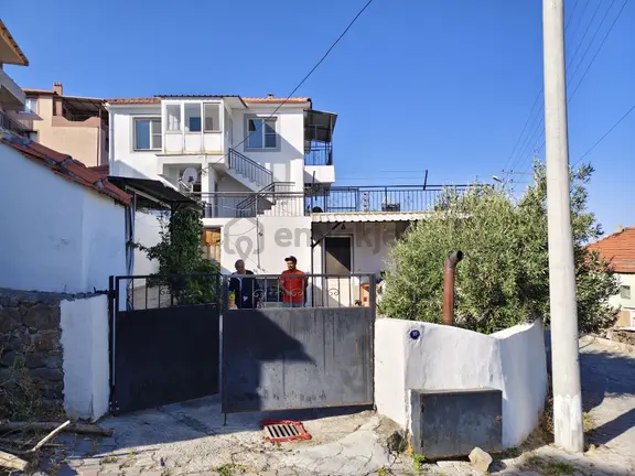 Menemen Göktepe Mahallesi'nde Üçü Bir Arada 2+1 Satılık Daireler 1