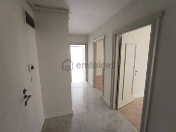 Re/max Anka'dan Merkezde 2+1 Daire 2