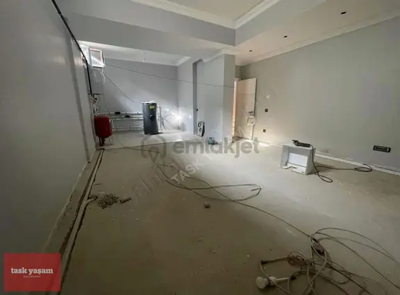 Tuzla Tepeören'de Doğada Modern Lüks 8+2 Kiralık Büyük Villa 2
