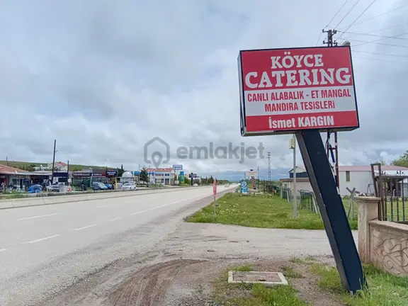 Gölbaşı Oyaca Girişi Anayola Cephe Kiralık Bahçeli İşyeri 2