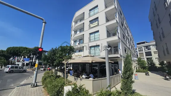Luvi Projesinden Komple Eşyalı Merkezi Konumlu Çift Cepheli 2+1 2