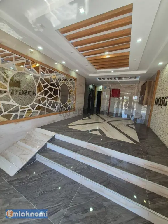 Emlaknomi'den Fatih'da 3+1 Ara Kat Lüx Satılık Daire - 107303 1