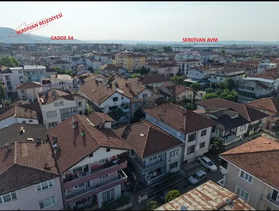Serdivan Avm Ler Bölgesi Komple Bakımlı Ara Kat Daire 2