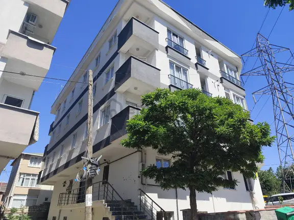 Samandıra Eyüp Sultan Mah. 2.kat 2+1 Ddaire 1
