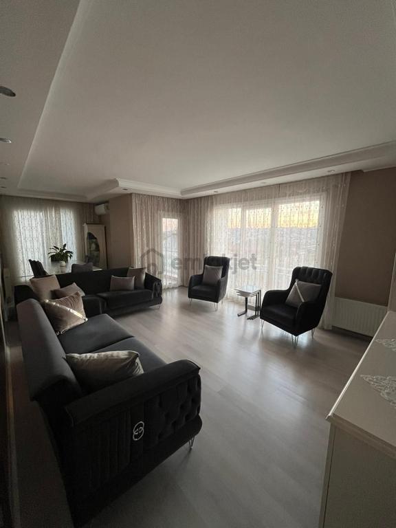İstanbul House'dan B.evler Beyaz Konaklar'da 5+2 Önü Açık Dublex 1