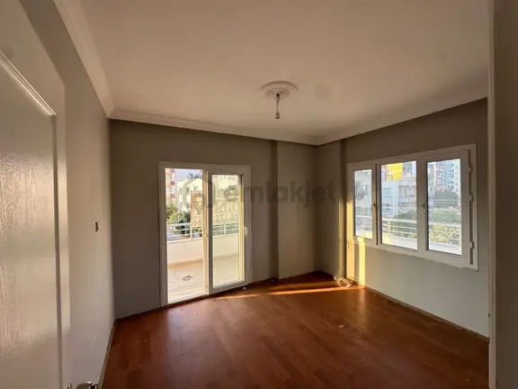 Aydın'dan Sayapark Civarı 4+1 Havuzlu Fırsat Satılık Daire 2