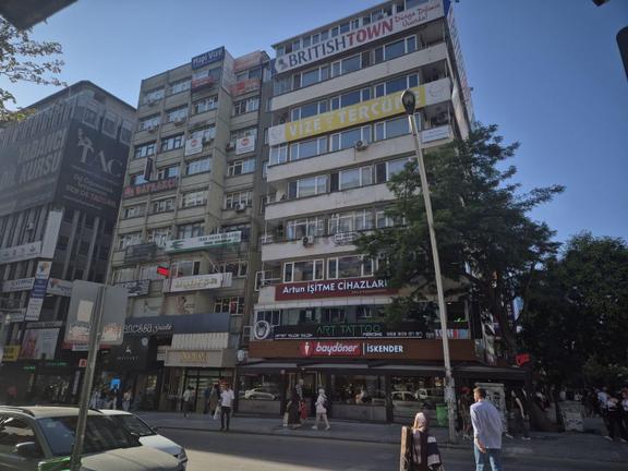 Ank Karanfil Meşrutiyet Köşe Full Yapılı Kiralık 3+1 Ofis/işyer 1