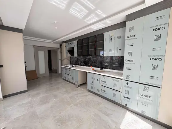 Tanrıverdı'den Kiralık Atatürk Mah Site İçerisi Lüks 4+1 Daire 1