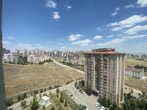 Yapracıkta 4+1 Eşyalı Kiralık Daire 1