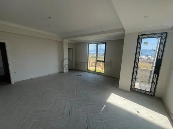İzmit Plajyolu Sea Lıfe 41'de Bahçeli 4+1 Lüks Kiralık Daire 1