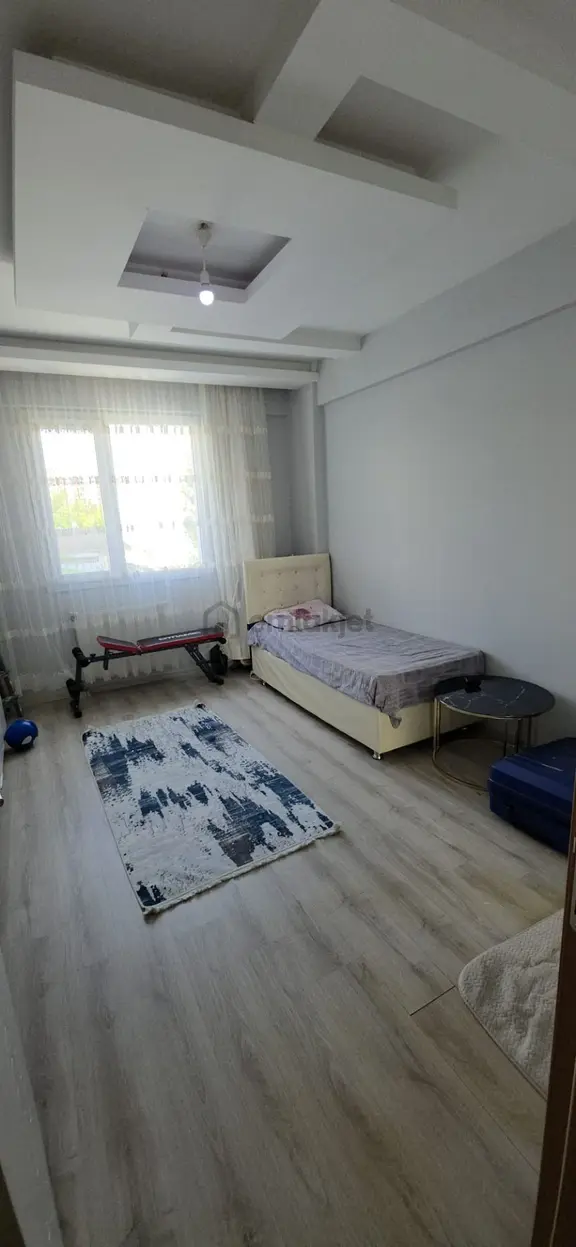 Kaçmaz'dan Nevruz Alanı Civarı 3+1 Lüks Site İçi Satılık Giriş Katı 1