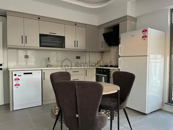 Çünür'de Ultra Lüks 2+1 Eşyalı Amerikan Mutfak Kiralık Daire 2
