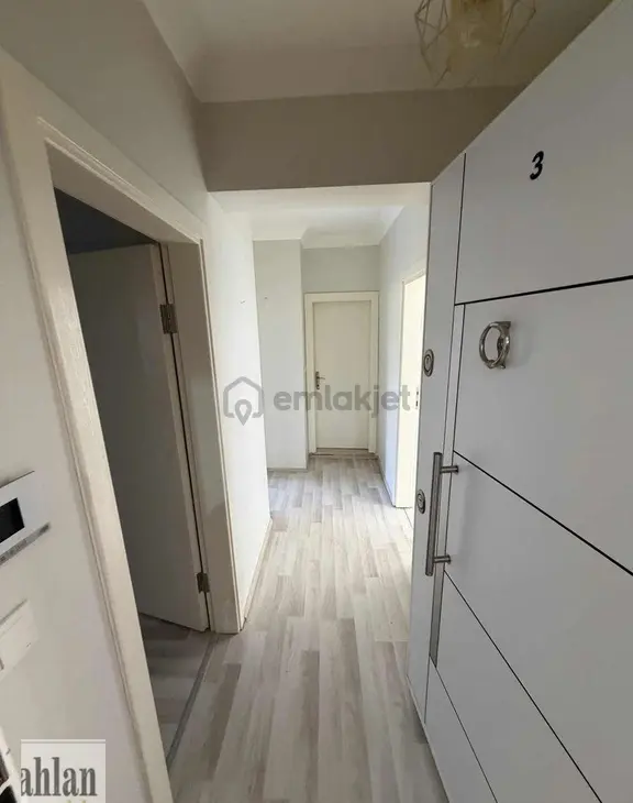 Şahlan Emlaktan Kiralık 1+1 Daire 2
