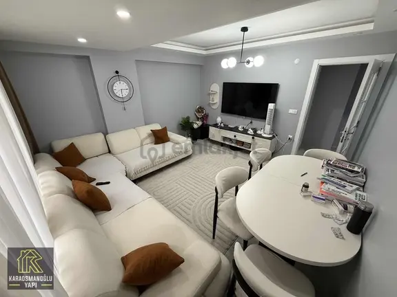 Karaosmanoğludan Satılık 70 M2 Büyük 1+1 Daire 1