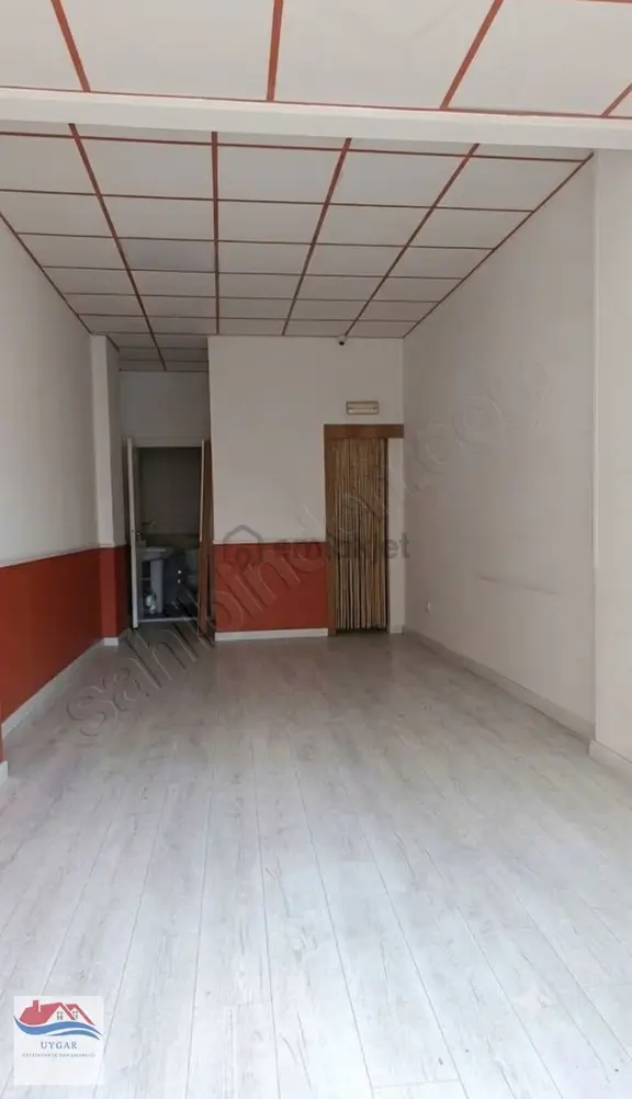 Yalı Mahallesi İşlek Cadde Üzerinde 40 M2 Dükkan 1