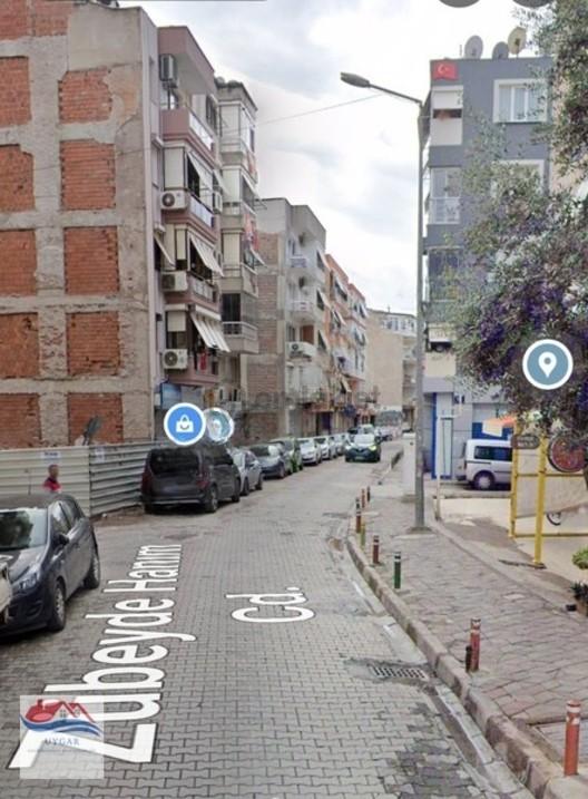 Karşıyaka Zübeyde Hanım Cad.üzerinde 20 M2 Dükkan 1