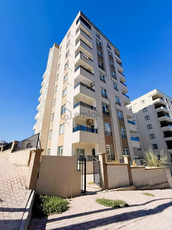 Roza Emlak'tan Kiralık 2+1 Lüks Daire 2