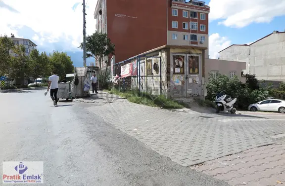 Esenyurt'ta Satılık Ticari + Konut İmarlı Köşe Arsa 2