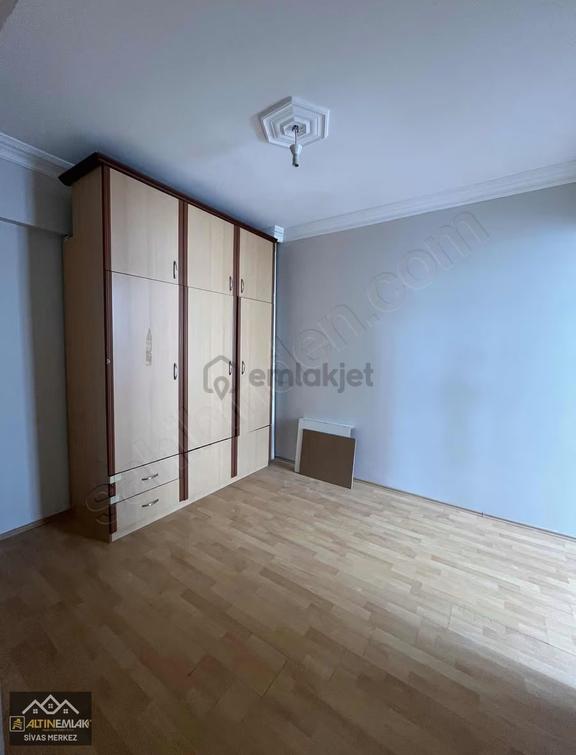 Altın Emlaktan Yiğitler Mah Kiralık 3+1 Daire 2