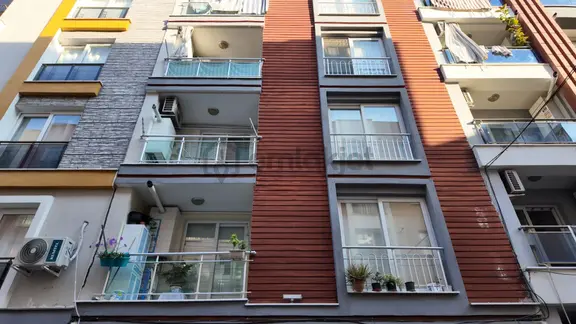 Orta Mahalle'de 2+1, Asansörlü, Doğalgazlı, Otoparklı Daire! 1