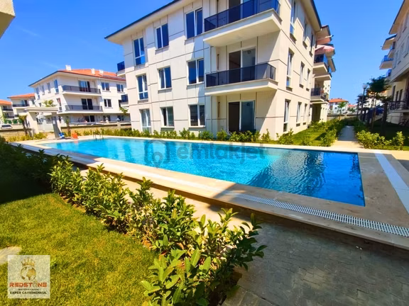 Karasu'da Çamlık 3 Sitesi'nde Sıfır 2+1 Ara Kat Daire !! 1