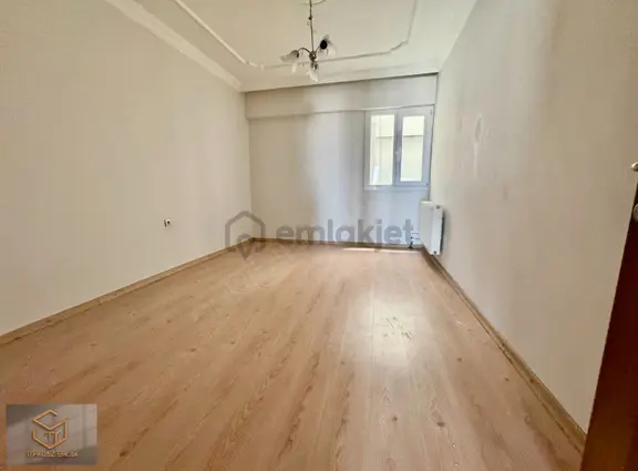 Menemen Tülbentli De Kiralık 3+1 Arakat Daire 2
