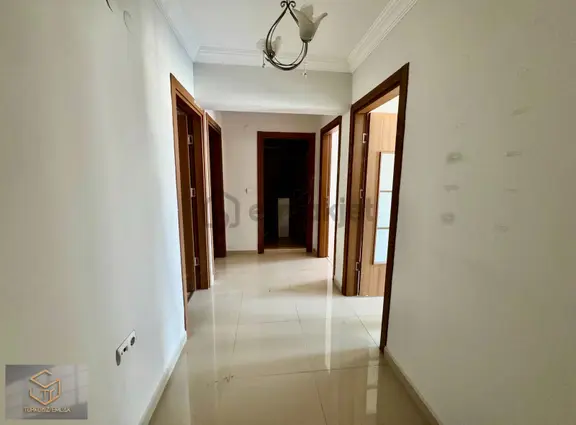 Menemen Tülbentli De Kiralık 3+1 Arakat Daire 1