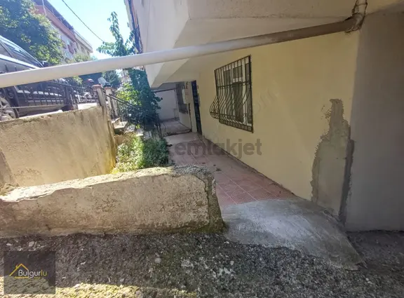 Yunusemre Caddesi Başında Uygun Giriş Daire. 2