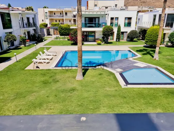 Bodrum Kadıkalesinde Denize Sıfır 2+1 Fırsat Bahce Katı 1