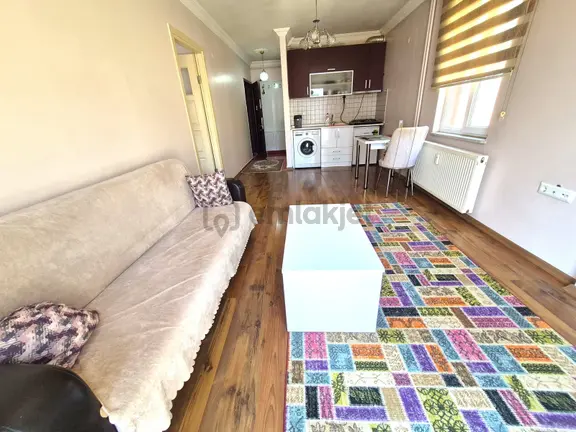 El/ya'dan Valilik Yakını~ Full Eşyalı ~arakat ~ 1+1 Daire ~ 2