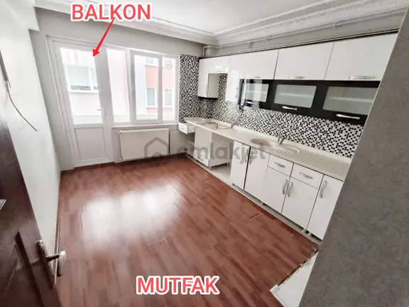 Bahçelievler Camii Karsisi 2+1 Arakat Kiralik Daire 2
