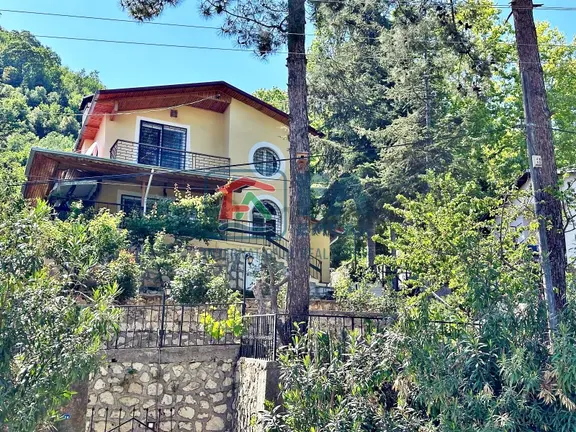 Fa'dan Göznede Meyve Ağaçların İcinde Lüks Sıfır Eşyalı Villa 2