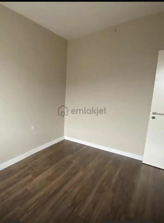 Nef İnistanbul Sitesinde Peyzaj Manzaralı 2+1 Kiralık Daire 2