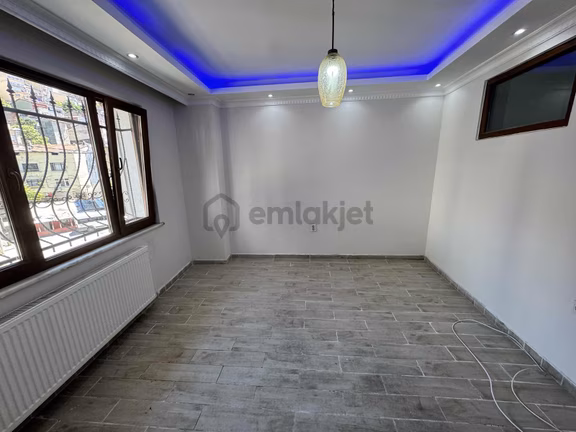 Hürriyet Mah. Mecidiyeköy Metrobüse Yakın Kiralık 2+1 Daire 2