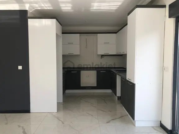 Remax Anka'dan Kumbaba Da 4+1 Bahçeli Kiralık Villa 2