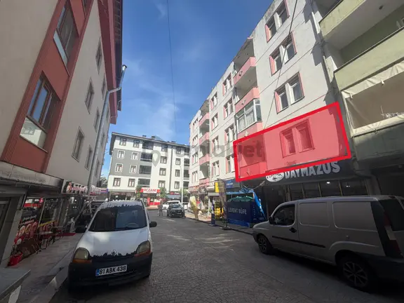 Elite Gd & Gümüşova Kalbinde Çift Cephe 3+1 Fırsat Büyük Daire 1