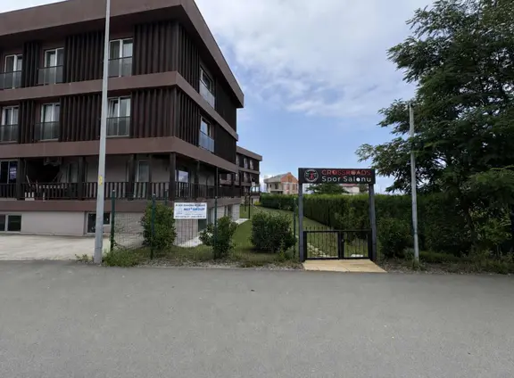 Hazır Kiracılı, Düzenli Kira Getirili 600 M² Satılık İş Yeri 1
