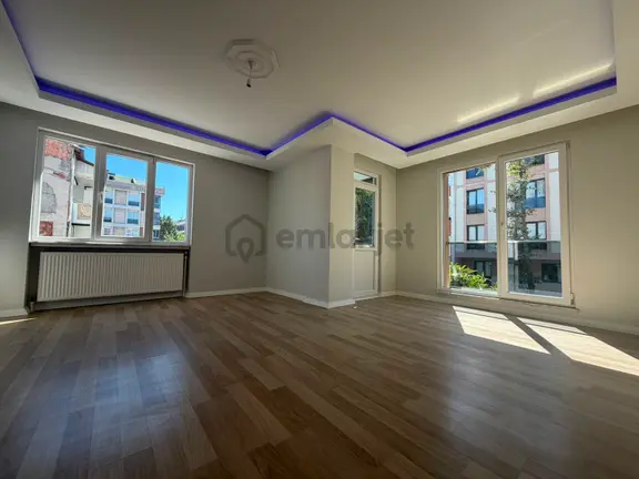 Türkiye Emlak Yakuplu Mh 2+1 Kredili 2.kat 110m² Satılık Daire 1