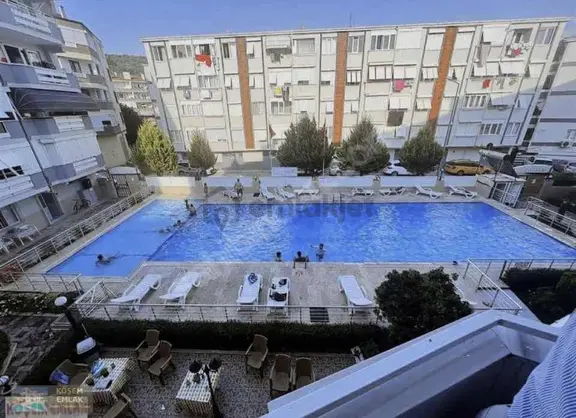 Köşem Emlaktan Satılık Havuzlu Masrafsız Daire 1