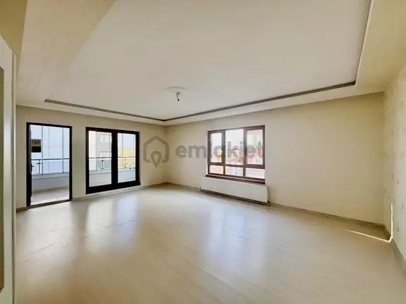 █barut Emlaktan "kök Tapu" 3 Cepheli E. Banyolu 4+1 Daire 5. Kat 1