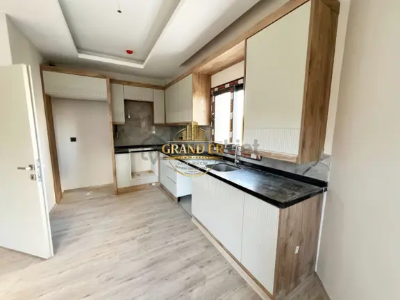 Mezitli Davul Tepe'de Site İçerisinde Kiralık Ferah 2+1 Daire 1