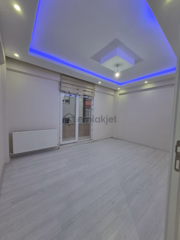 Üniversite Karşısında Aras Rezidansta Güvenlik Kameralı 1+1 Sahibinden 2