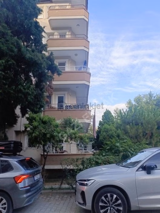 ""gazi Emlak""özdilek Denize 100m Arakat 3+1 Eşyalı 145m Asansör 1