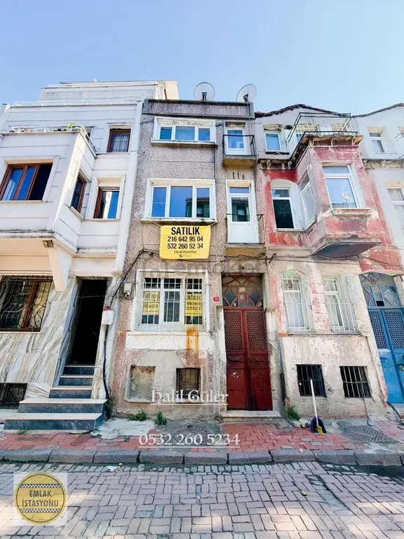 Yenikapı Marmaraya Yakın 3 Katlı Teraslı Komple Satılık Bina 1