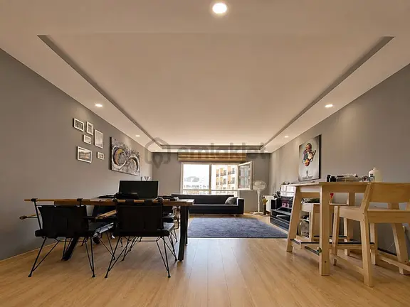Site İçerisinde Metrobüse Yakın 1+1 Satılık Daire 1