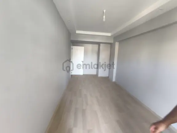 Oğuz Toli Emlaktan Hacıbey Mahallesi 1+1 Kiralık Daire 2