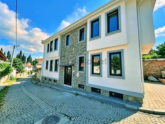 Uytundan Gürede Mustakil Tadında Sıfır 1+1 Satılık Lüks Daire 1